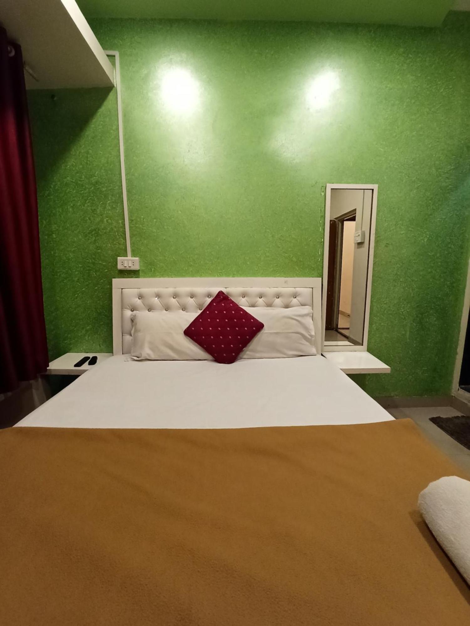 Malwade Motel 浦那 外观 照片